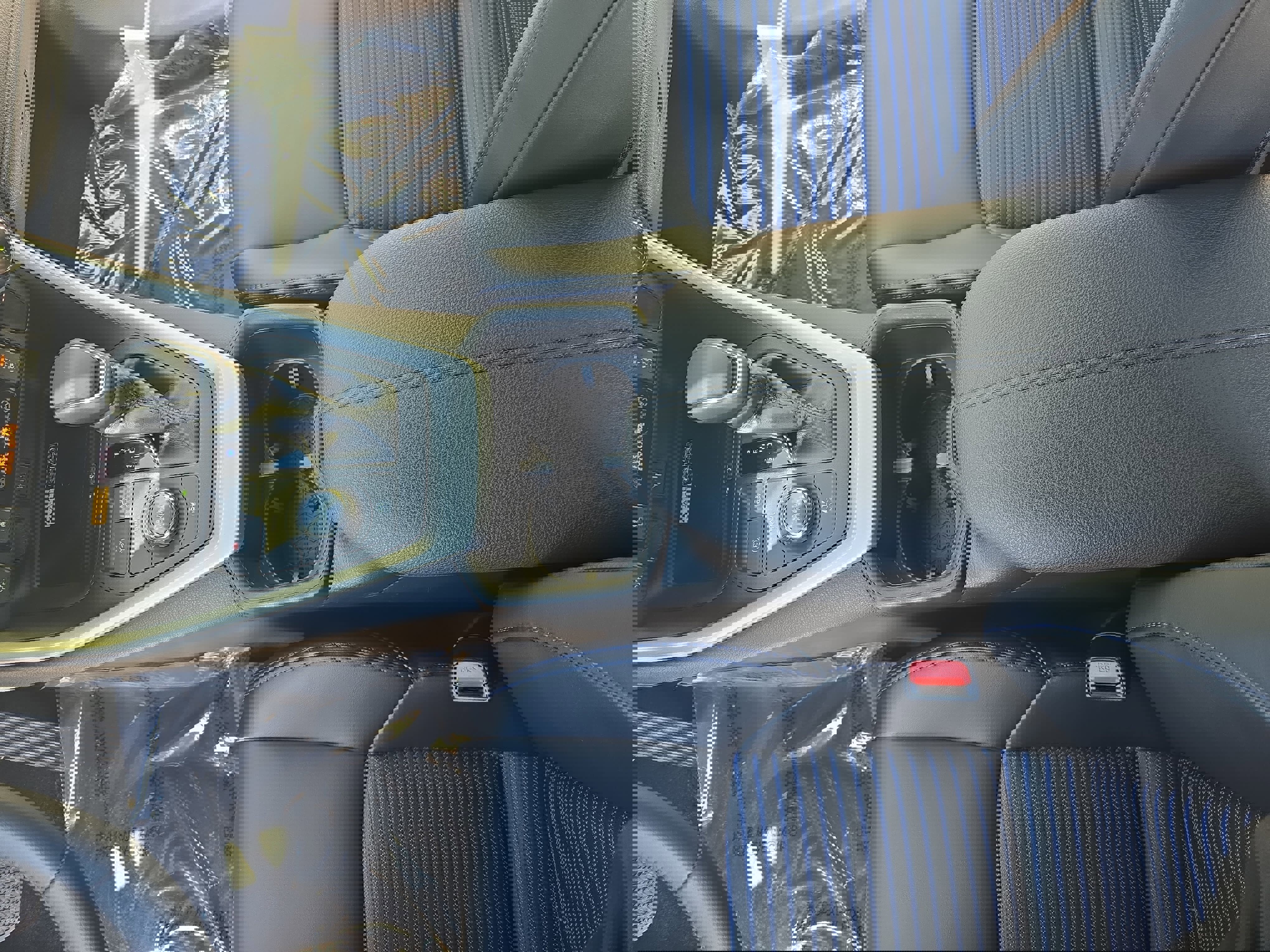 Used 2023 Toyota RAV4 XSE AWD/4WD image 22