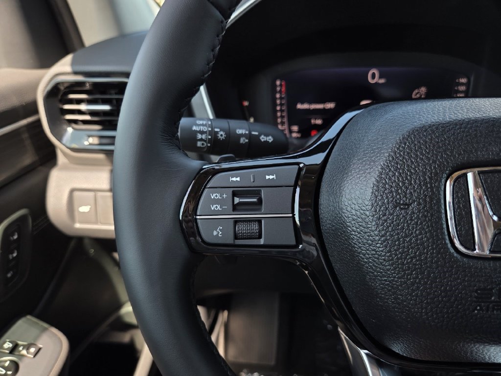 New 2026 Honda Pilot Touring image 25