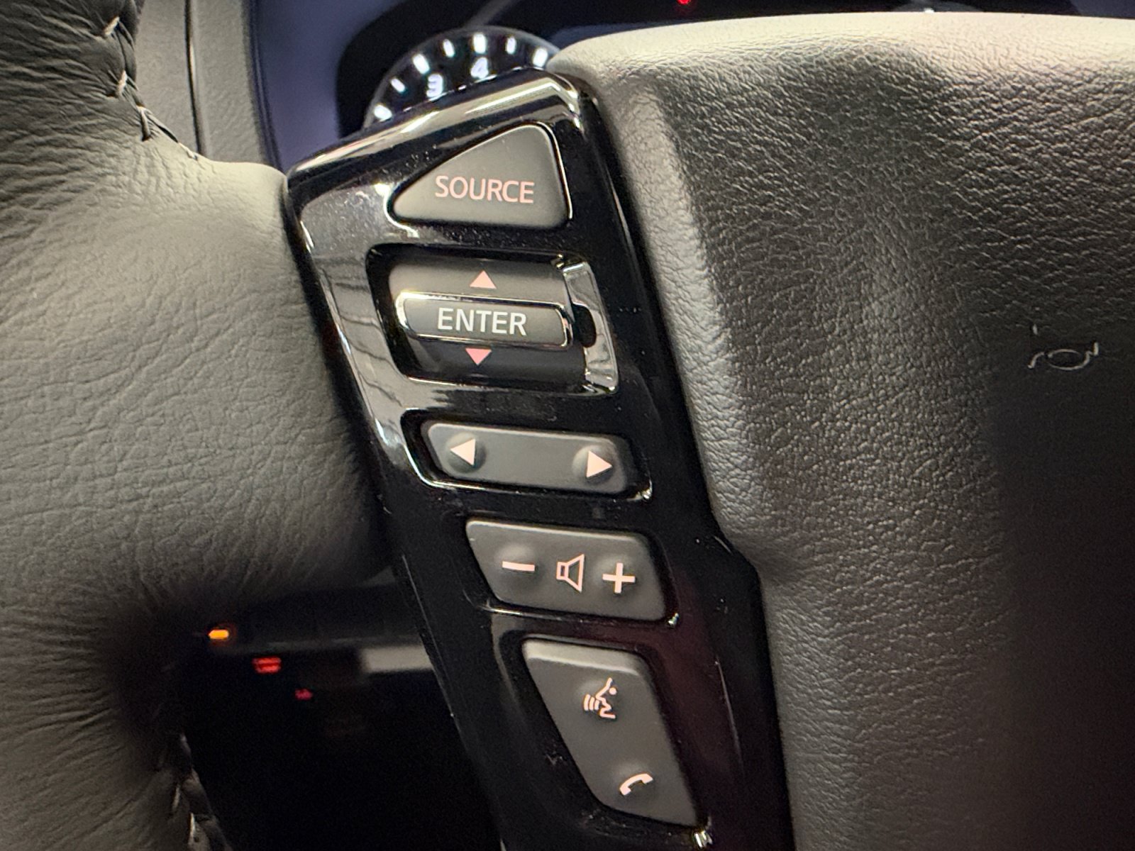 New 2027 Nissan Frontier SV w/ All-Weather Content Package RWD image 17