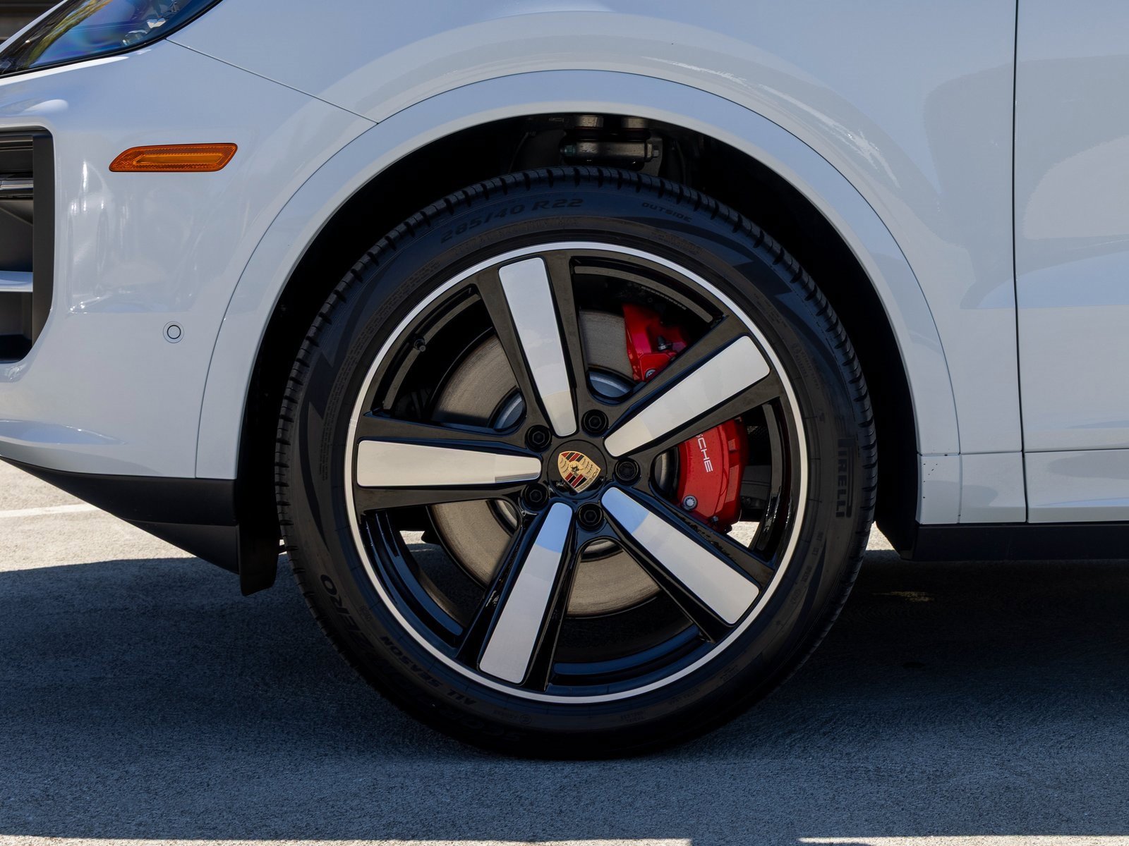 New 2025 Porsche Cayenne S image 13