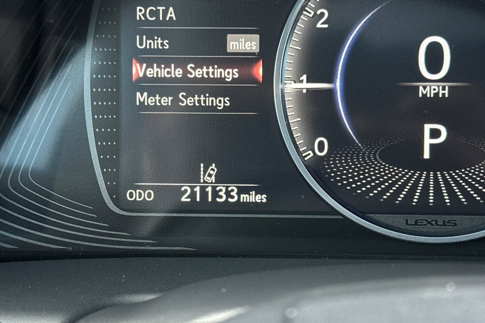 Used 2024 Lexus ES 350 w/ Accessory Package (Z2) image 33