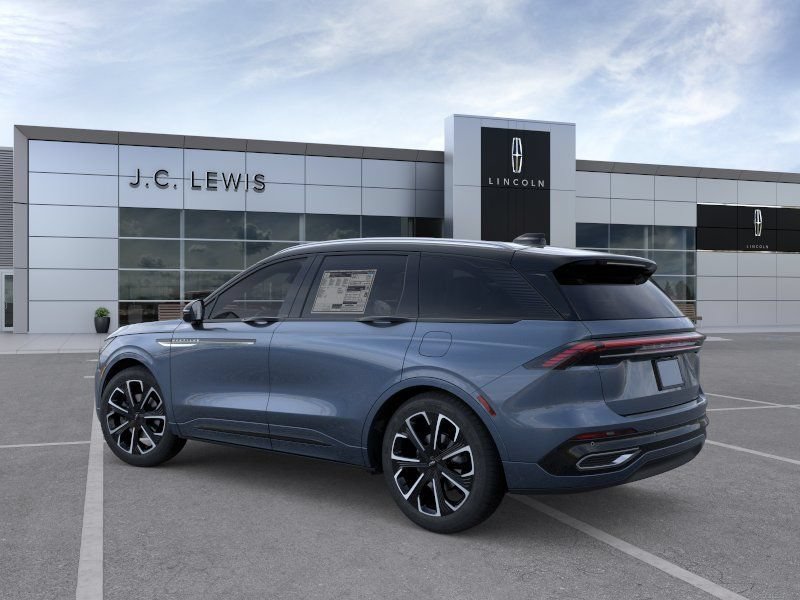 New 2026 Lincoln Nautilus Reserve AWD/4WD image 5