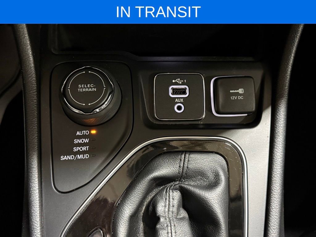 Used 2020 Jeep Cherokee Limited AWD/4WD image 15