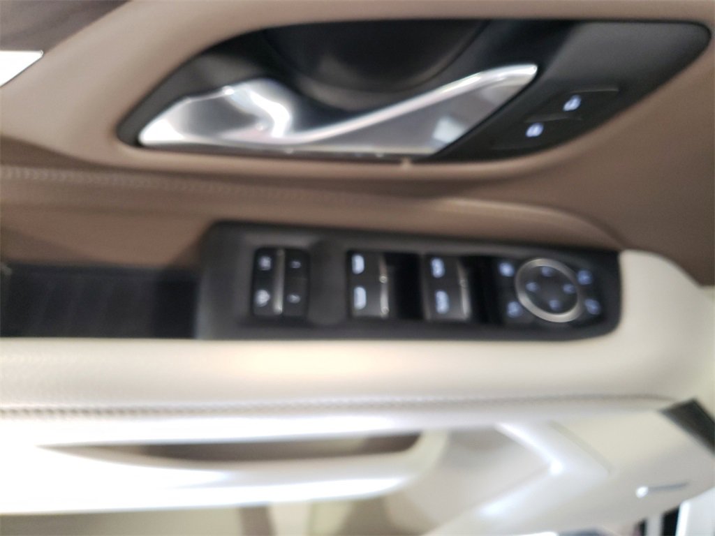 Used 2024 GMC Yukon XL Denali image 27
