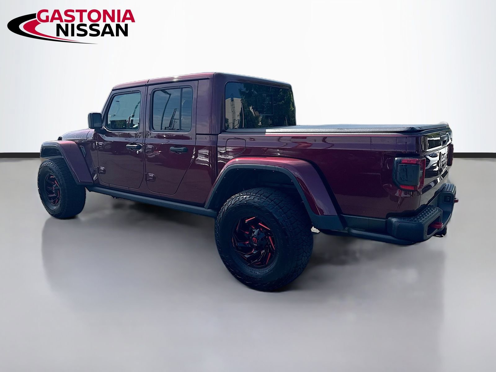 Used 2021 Jeep Gladiator Rubicon AWD/4WD image 6