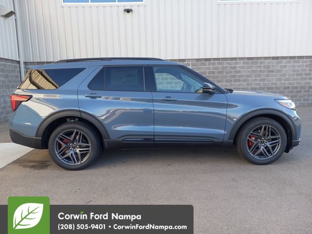 New 2026 Ford Explorer ST w/ Sun And Sound Package image 2