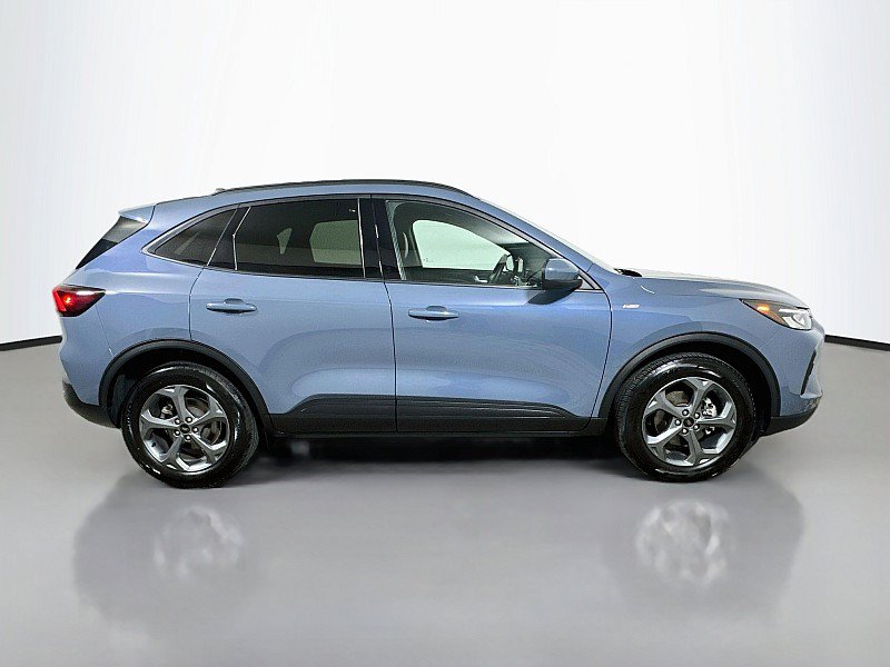 Used 2025 Ford Escape ST-Line Select AWD/4WD image 8
