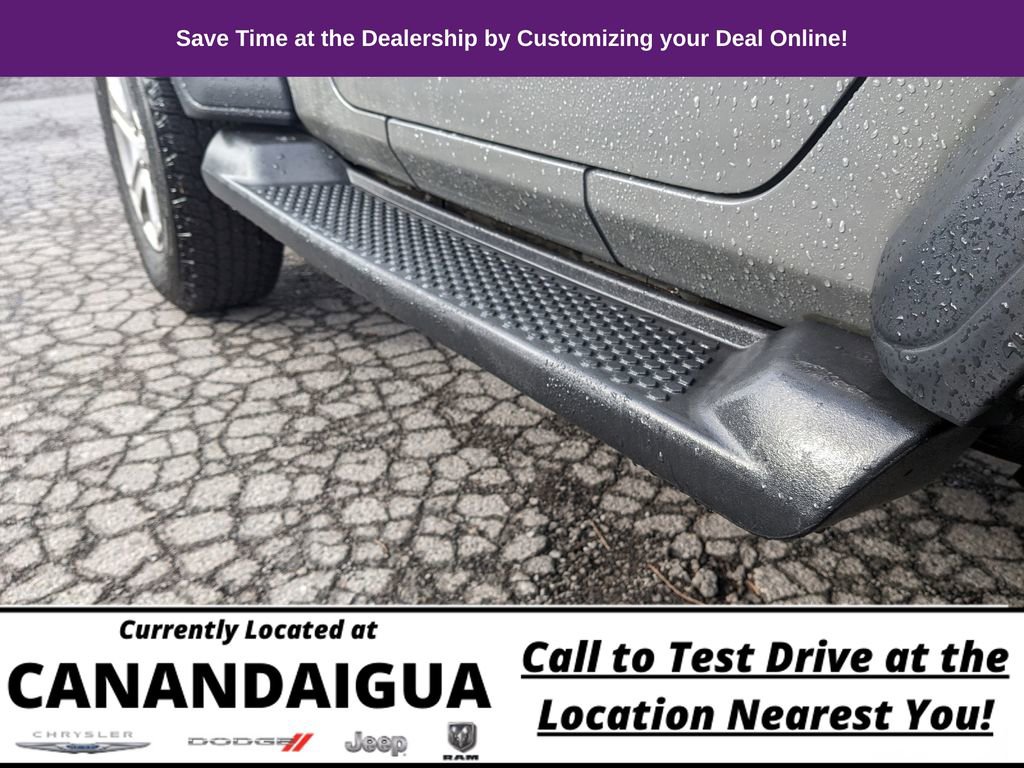 Used 2018 Jeep Wrangler Sport image 9