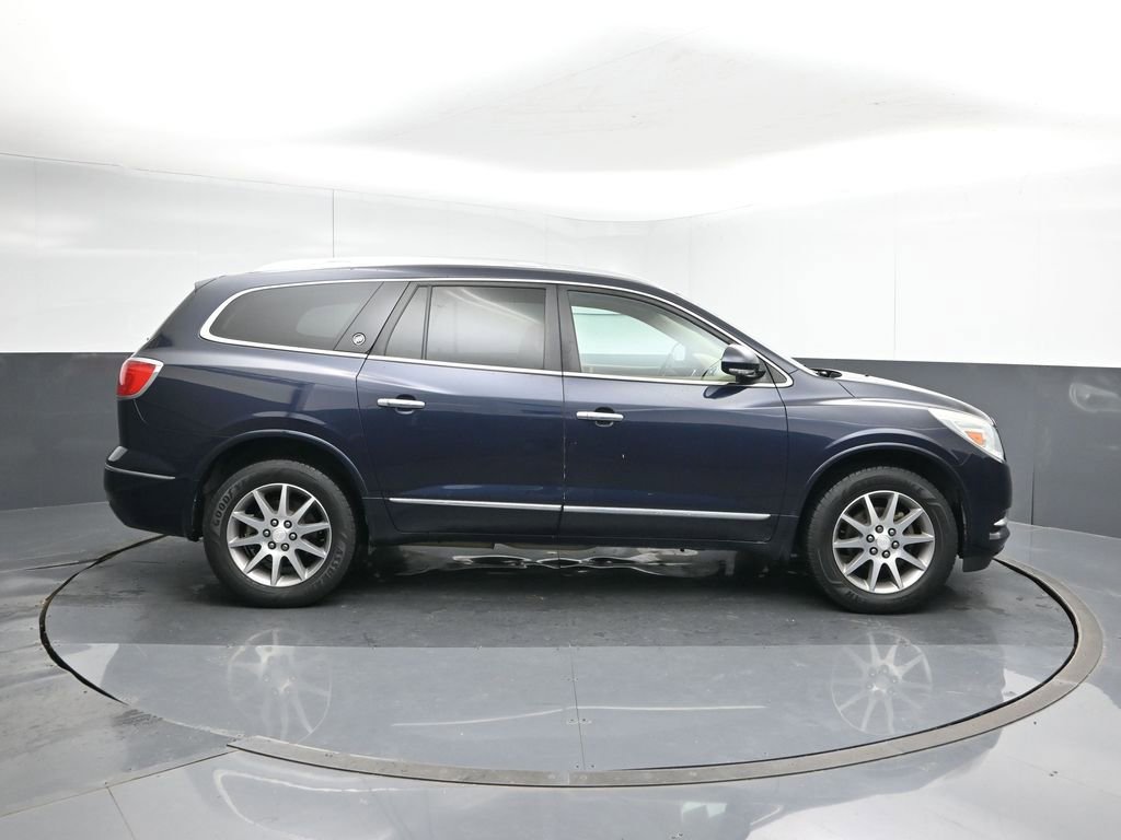 Used 2017 Buick Enclave Leather FWD image 6