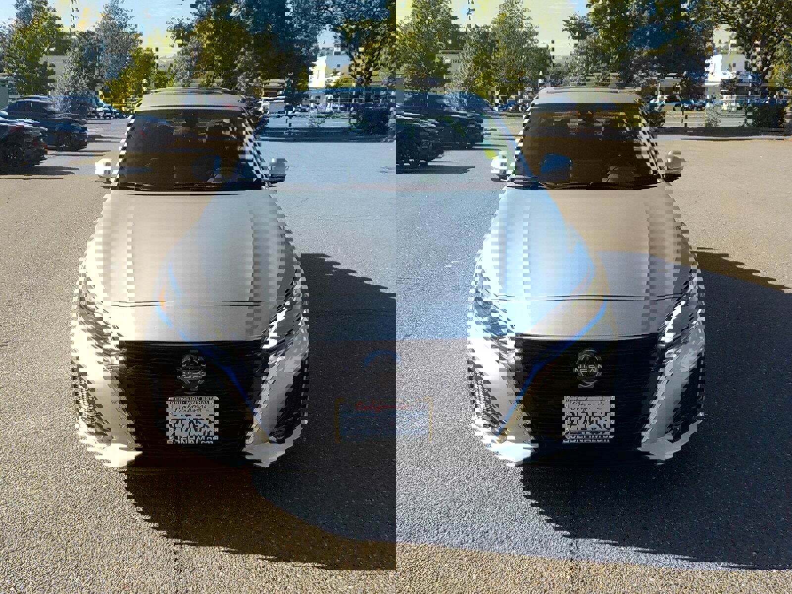 Used 2023 Nissan Altima 2.5 SV w/ SV Premium Package image 2