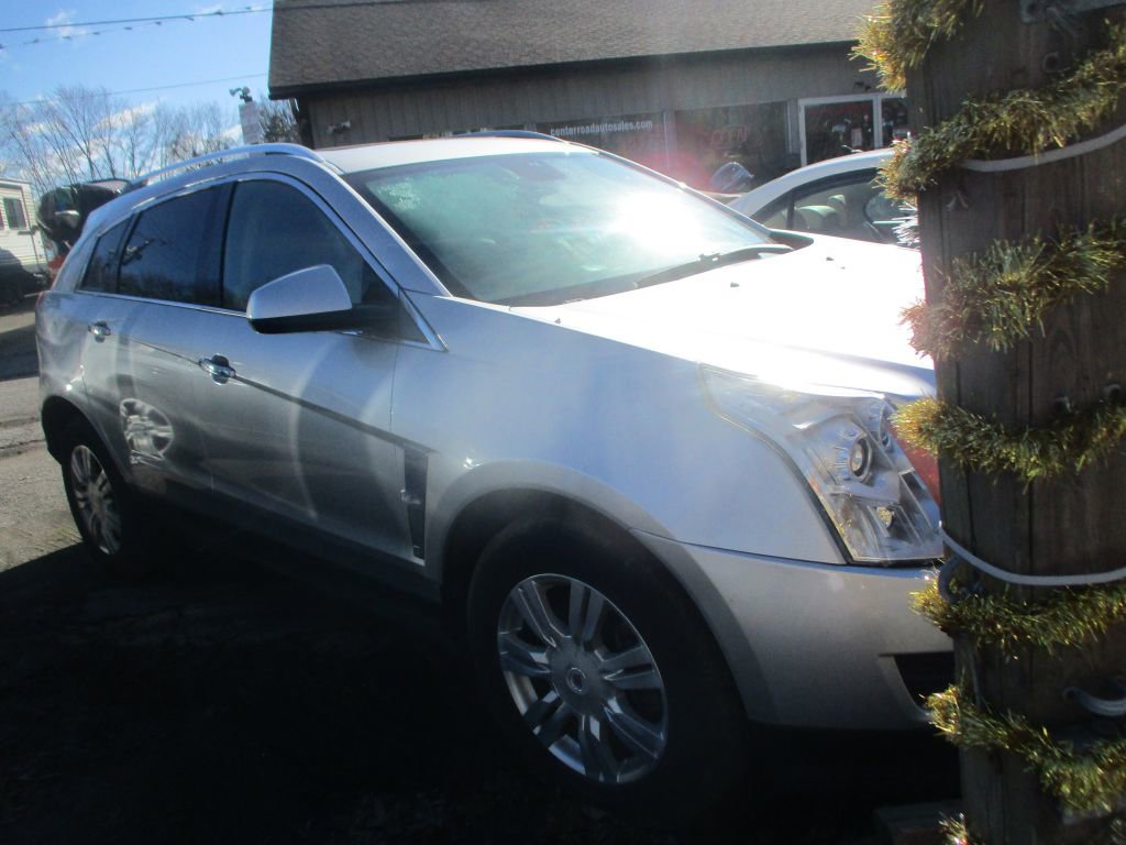 Used 2012 Cadillac SRX Luxury image 3