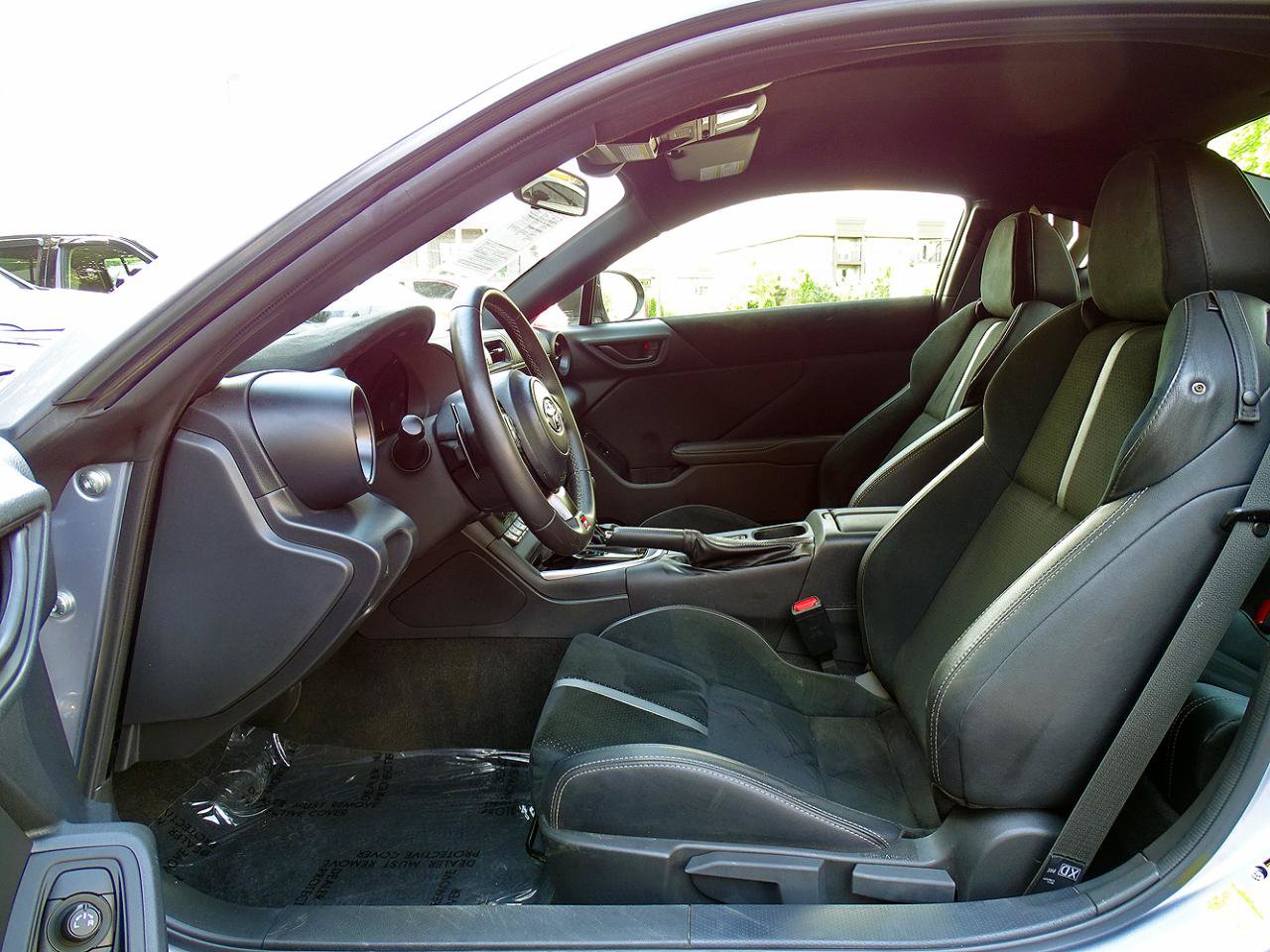 Used 2024 Toyota GR86 Premium RWD image 21