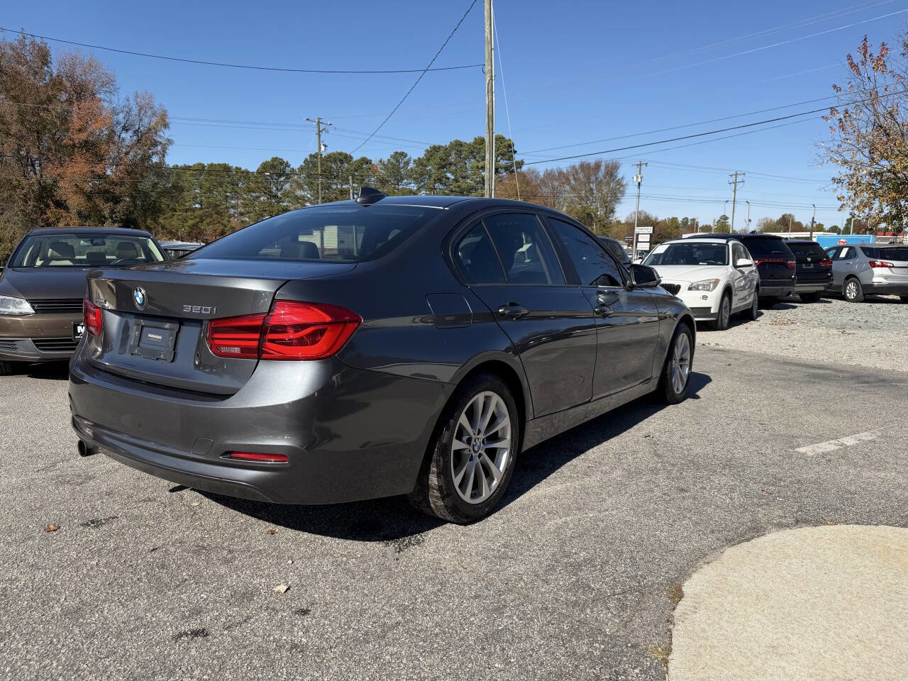 Used 2016 BMW 320i xDrive Sedan image 6