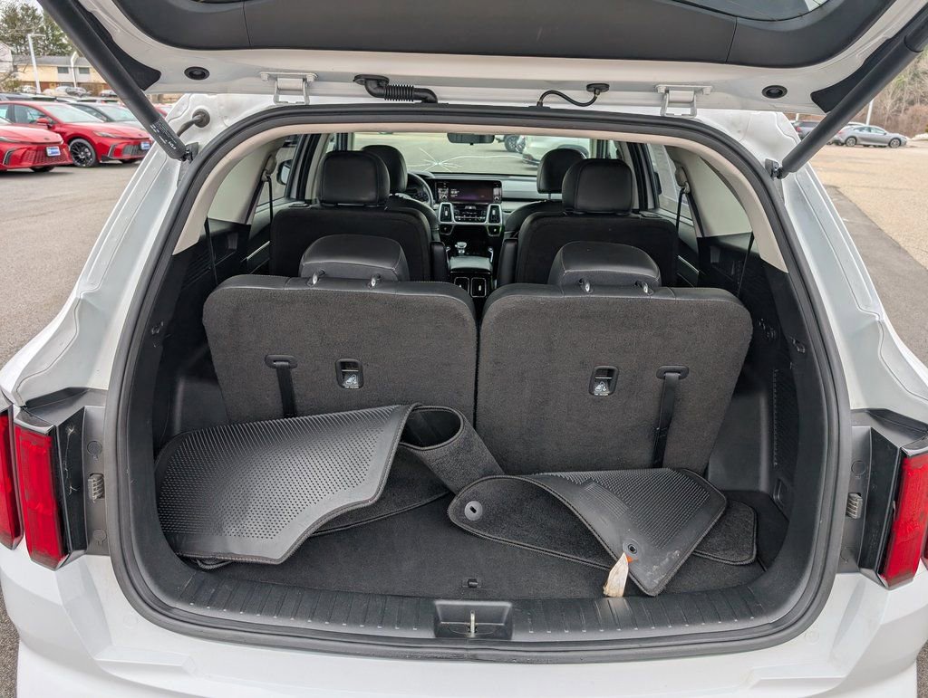 Used 2022 Kia Sorento SX FWD image 13