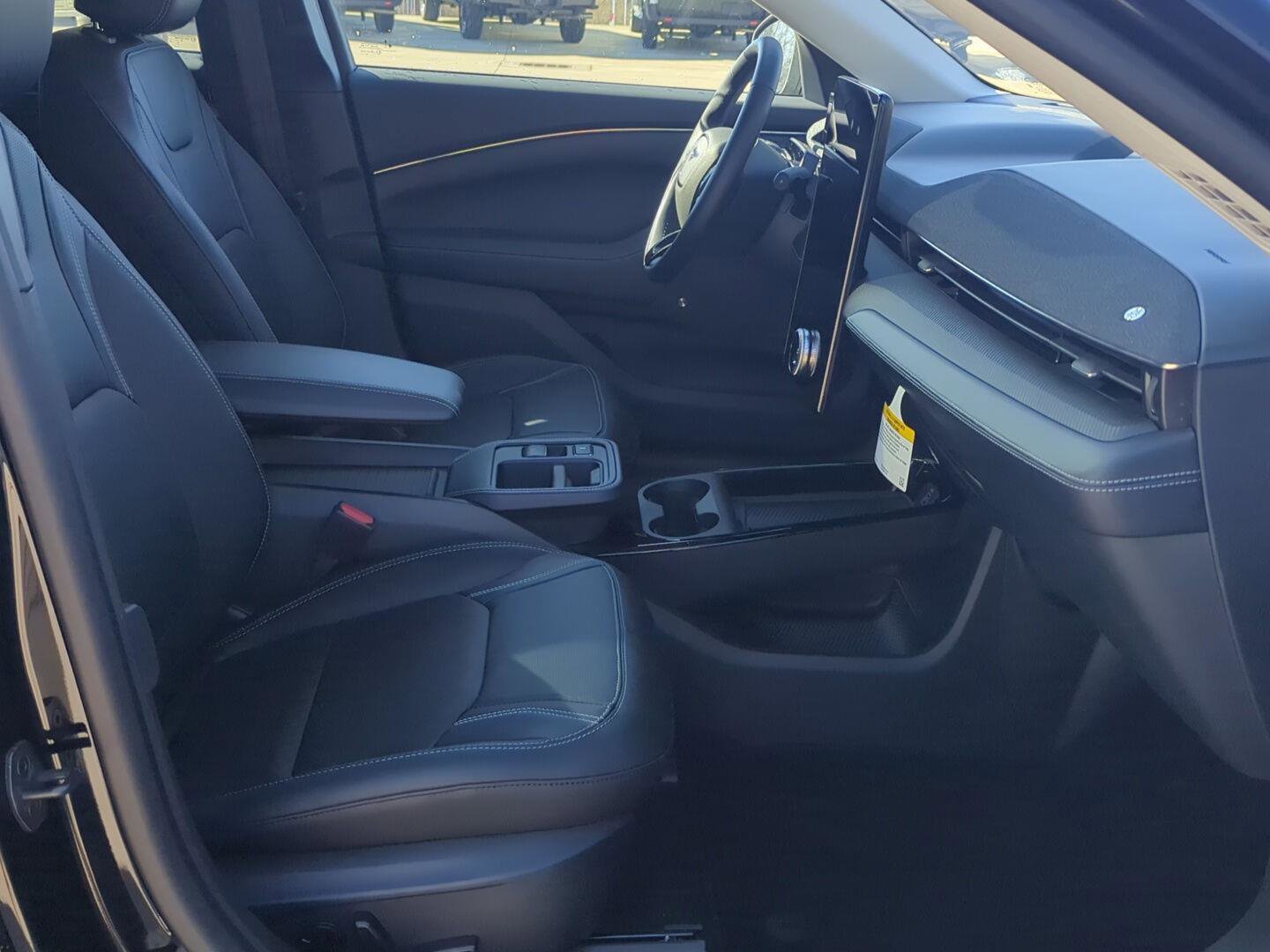 New 2026 Ford Mustang Mach-E Premium image 28