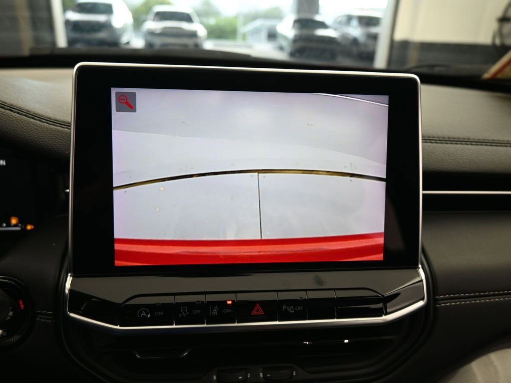 Used 2023 Jeep Compass High Altitude image 34