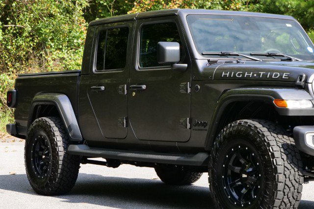 Used 2025 Jeep Gladiator Sport image 42