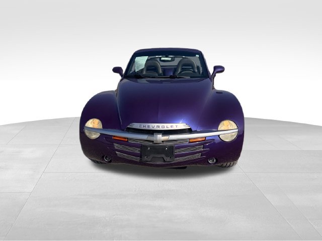 Used 2004 Chevrolet SSR w/ Preferred Equipment Group RWD image 2