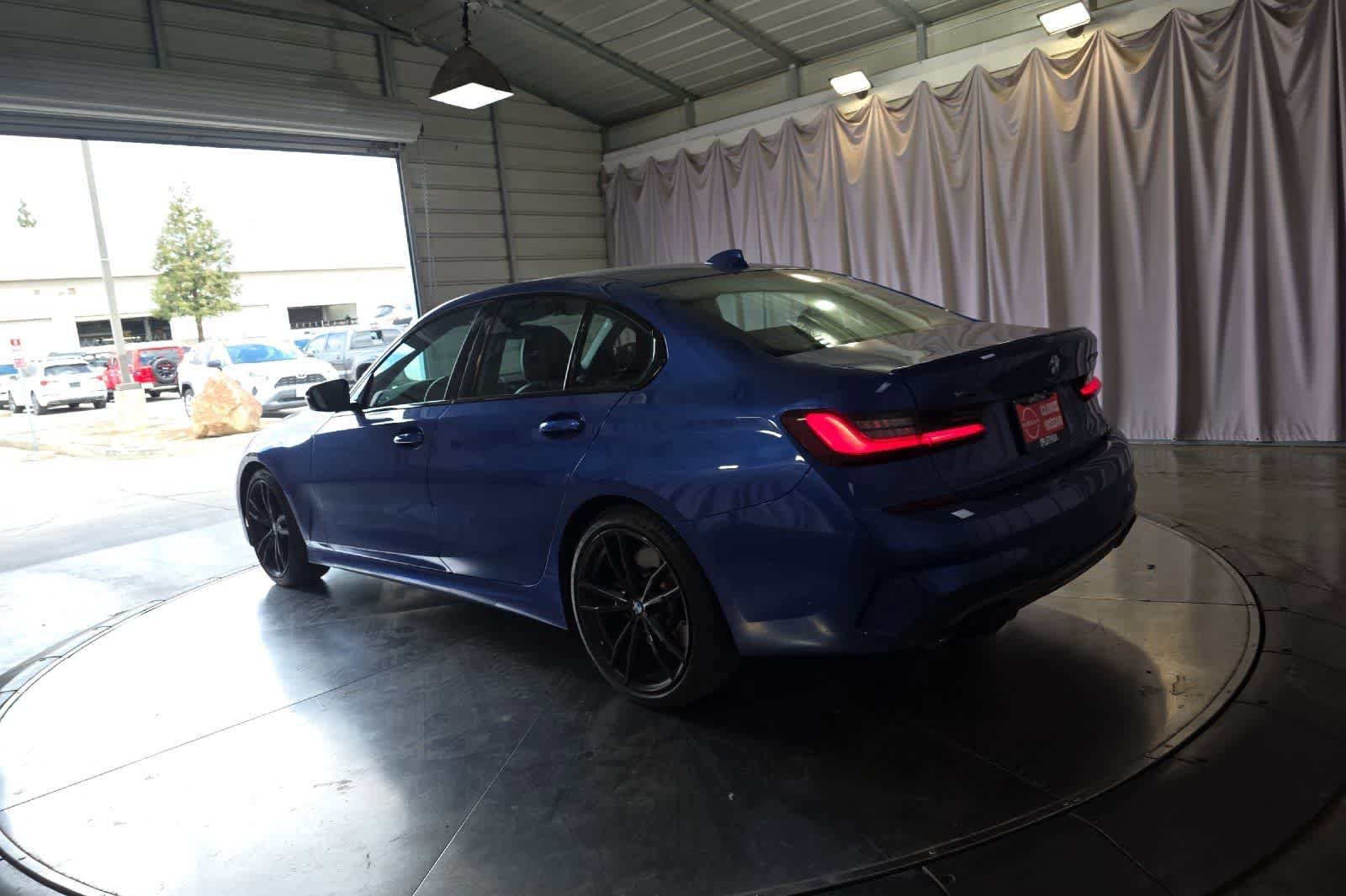 Used 2022 BMW M340i xDrive w/ Parking Assistance Package AWD/4WD image 7