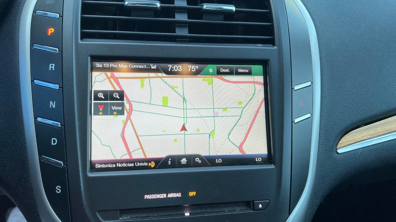 Used 2015 Lincoln MKC FWD w/ Equipment Group 101A Select image 13