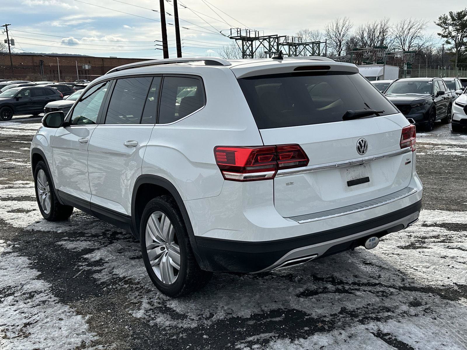 Used 2019 Volkswagen Atlas SE w/ Panoramic Sunroof Package image 6