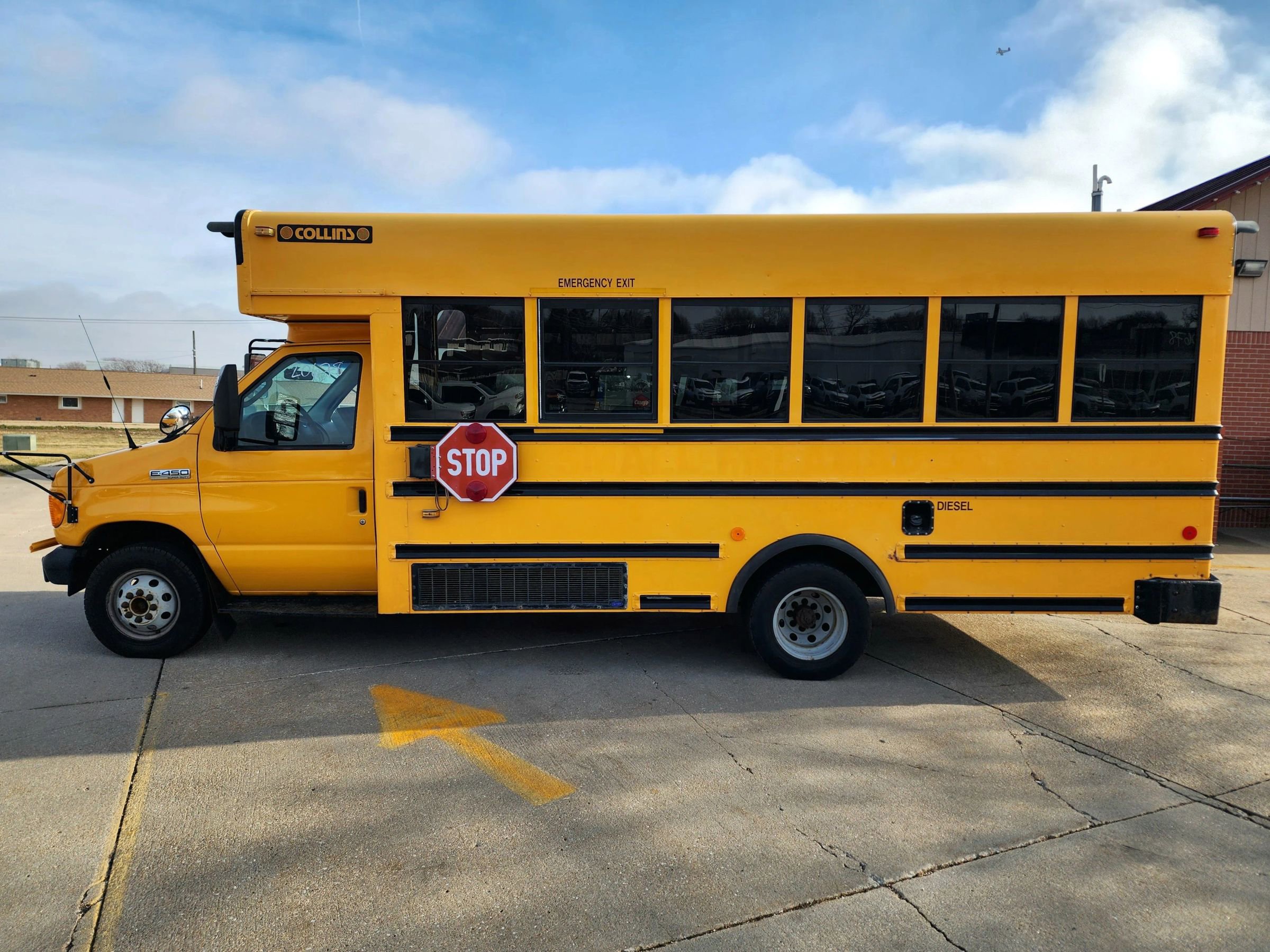 Used 2006 Ford E-450 and Econoline 450 E450 Cube Van 14'-18' image 5