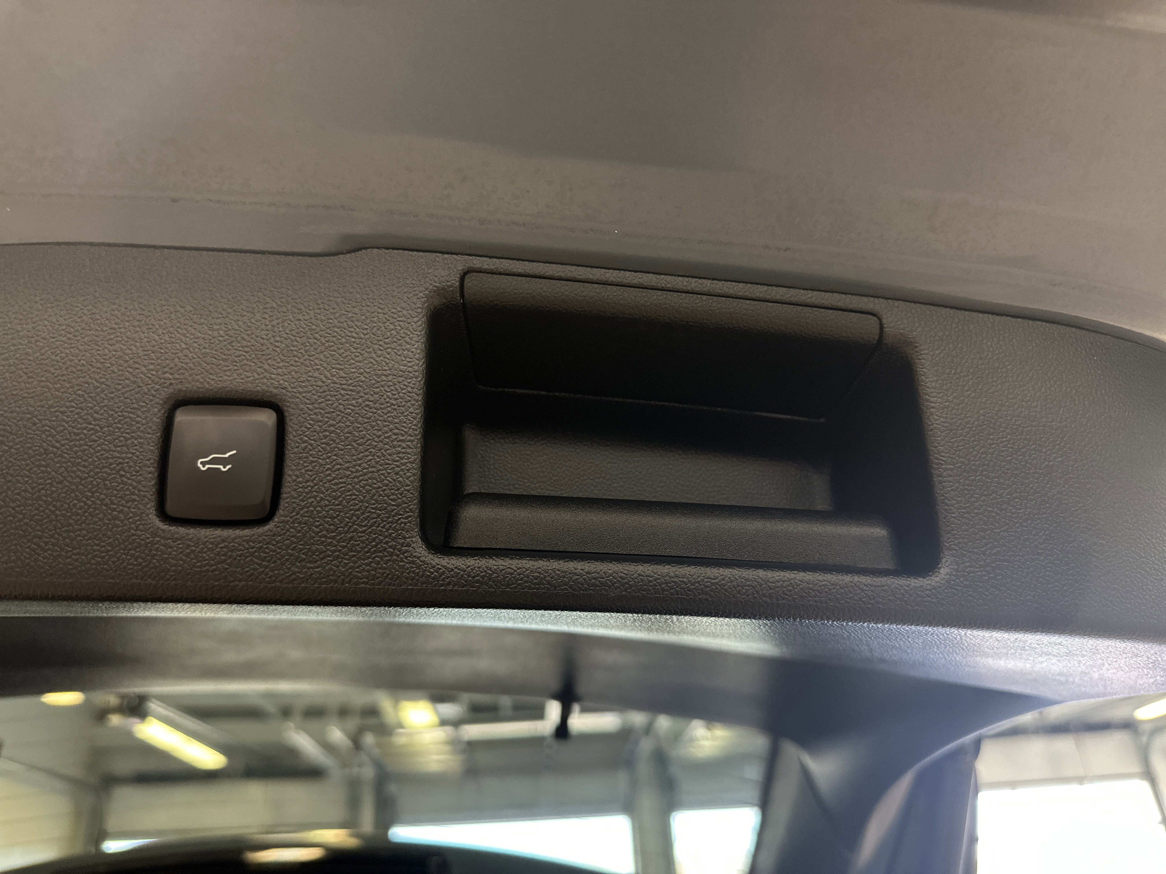 Used 2023 Ford Escape Active image 31