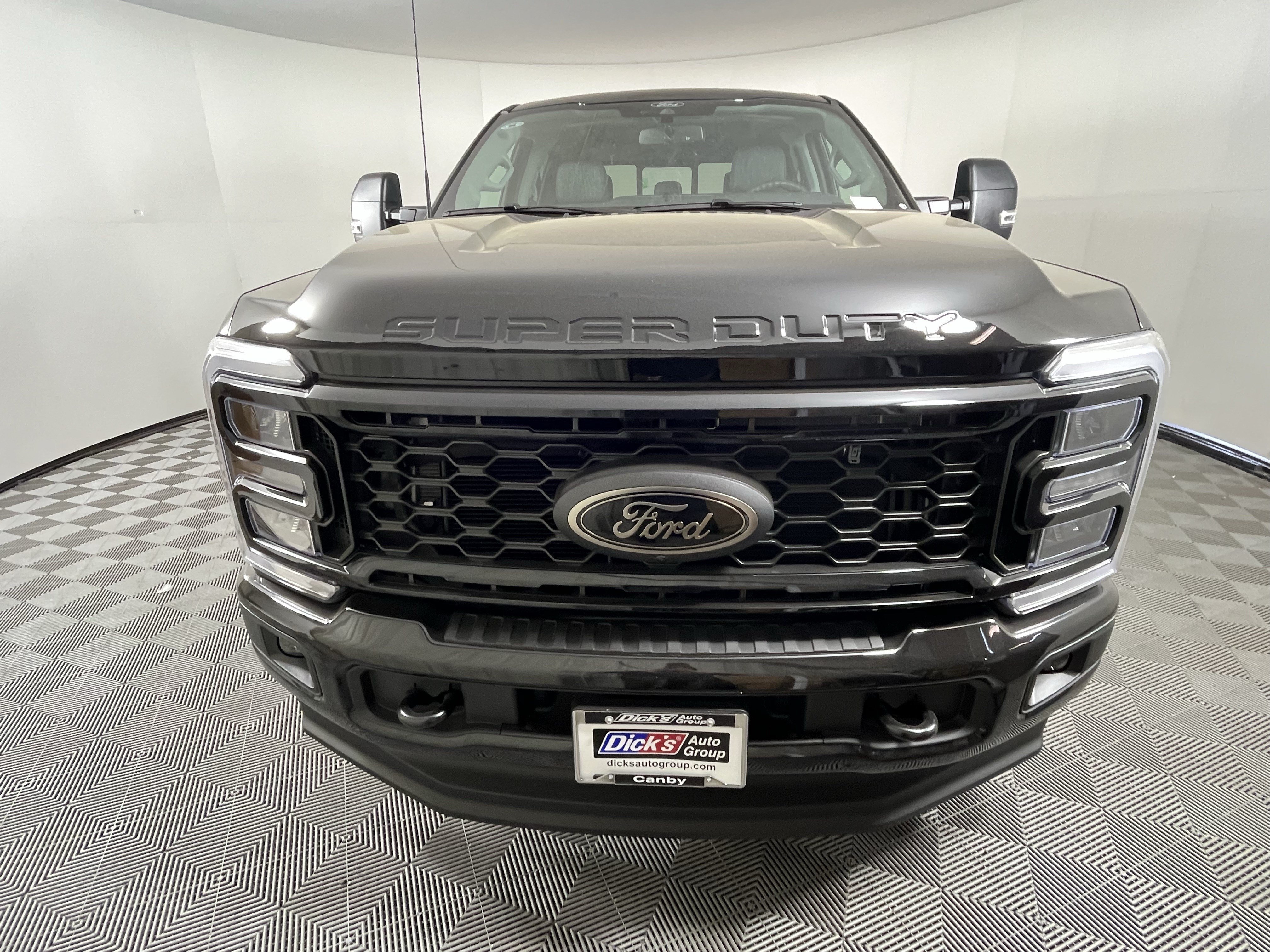 New 2026 Ford F250 XLT w/ XLT Premium Package AWD/4WD image 7