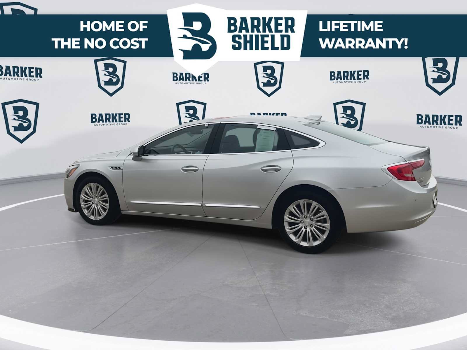Used 2018 Buick LaCrosse Essence FWD image 7