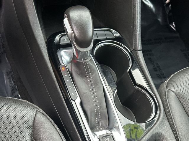 Used 2024 Buick Encore GX Sport Touring image 14