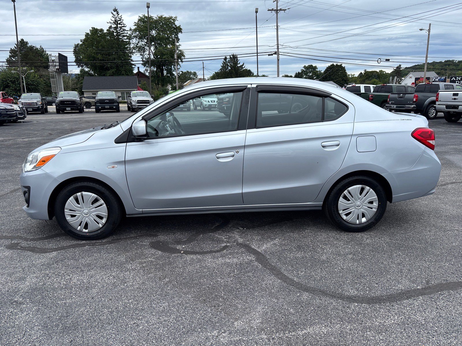 Used 2019 Mitsubishi Mirage G4 ES FWD image 4