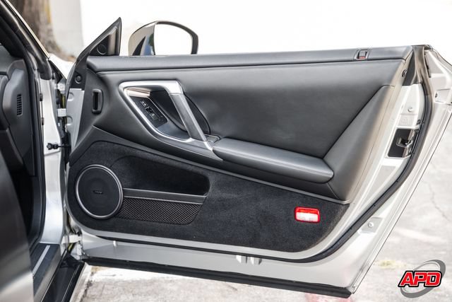 Used 2010 Nissan GT-R Premium AWD/4WD image 65