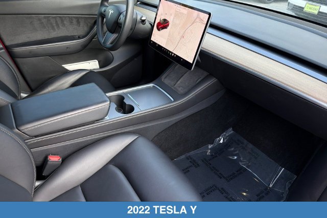 Used 2022 Tesla Model Y Long Range AWD/4WD image 18