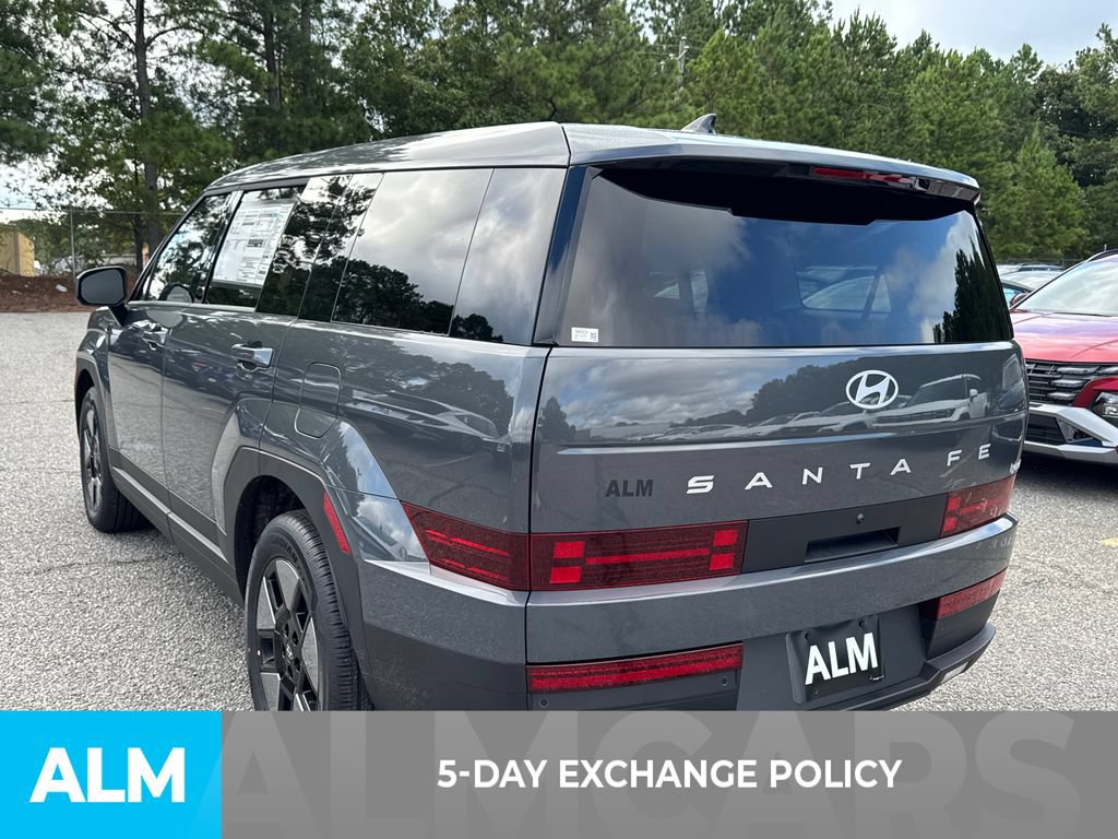 Certified 2026 Hyundai Santa Fe SE FWD image 3
