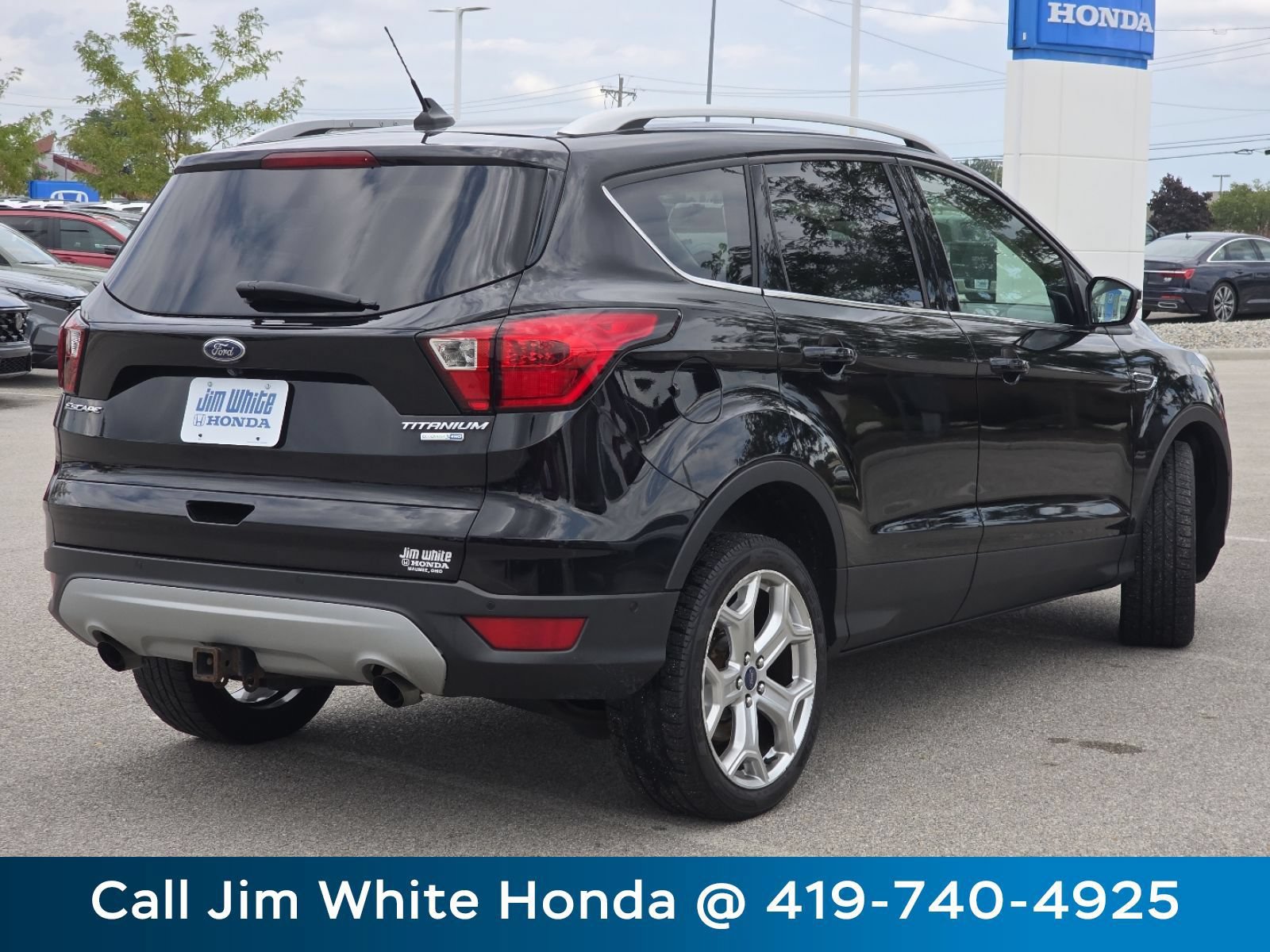 Used 2019 Ford Escape Titanium AWD/4WD image 14