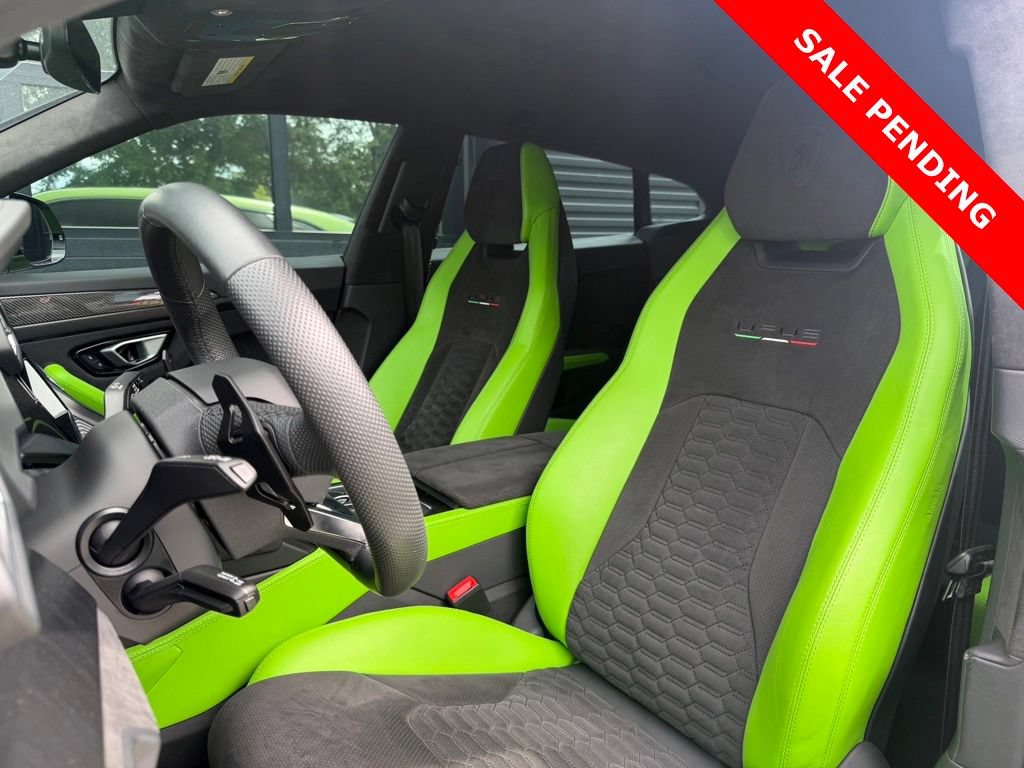 Used 2022 Lamborghini Urus AWD/4WD image 4