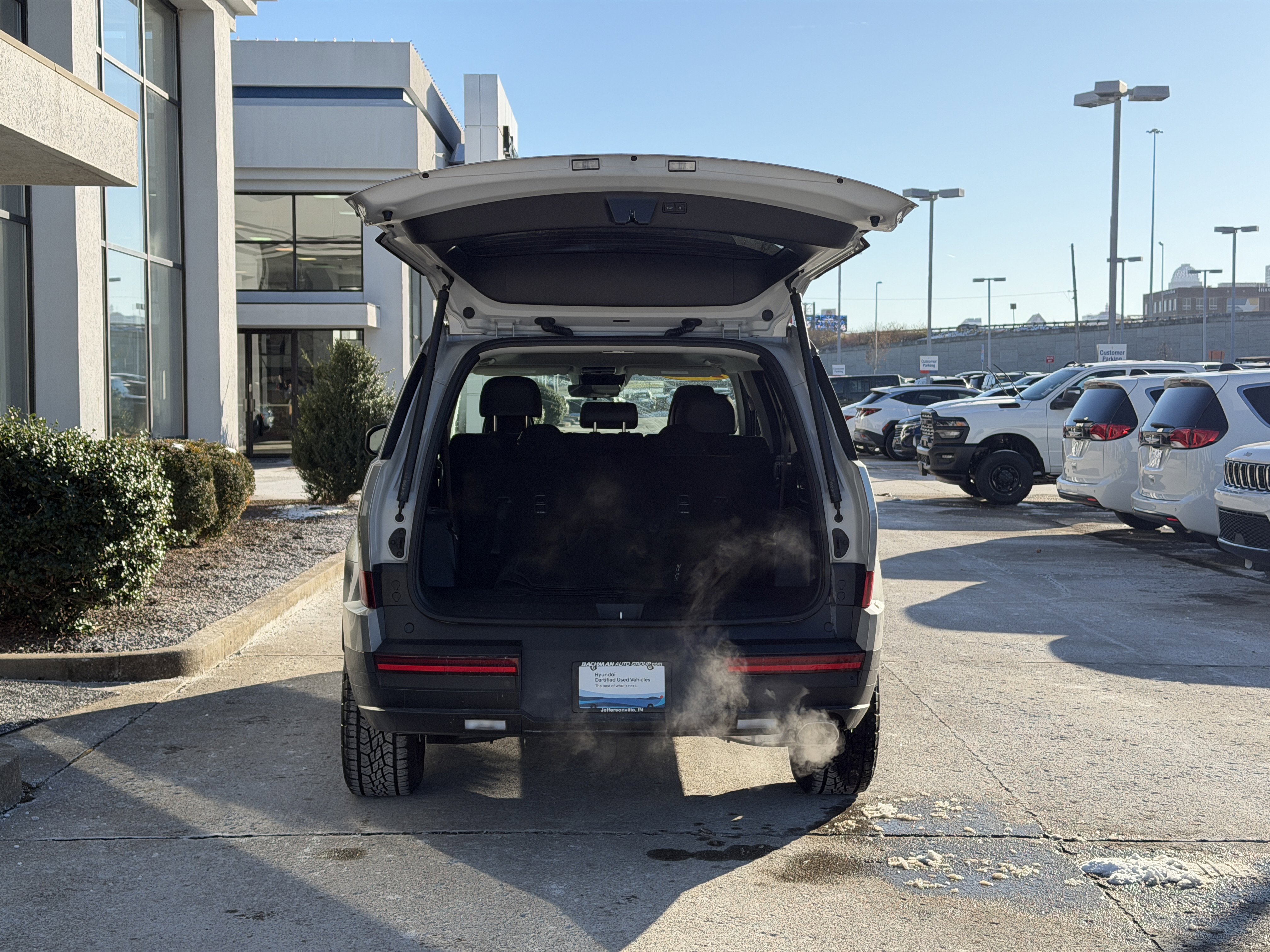 Used 2025 Hyundai Santa Fe XRT image 10