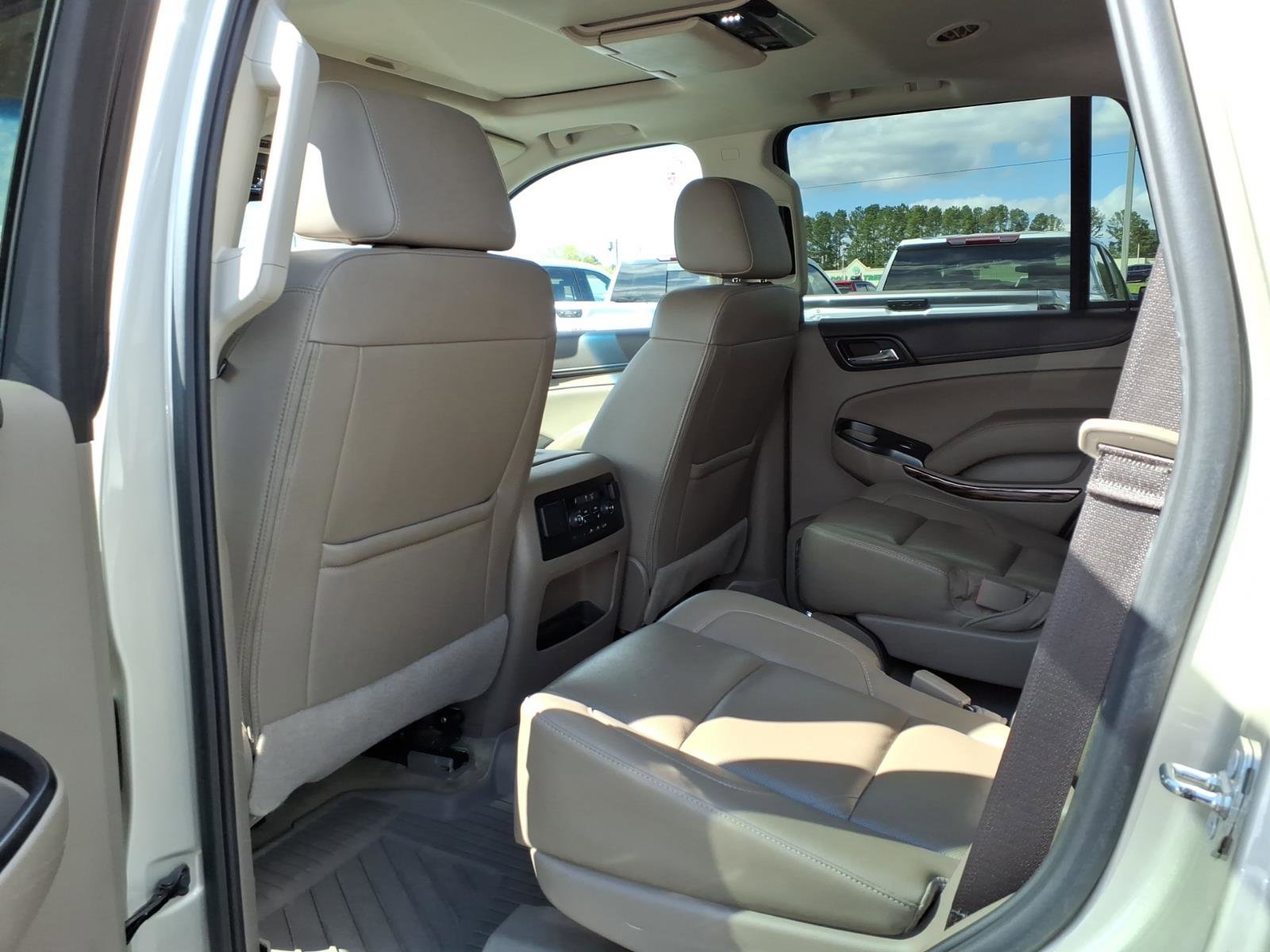 Used 2017 GMC Yukon SLT w/ Open Road Package image 24