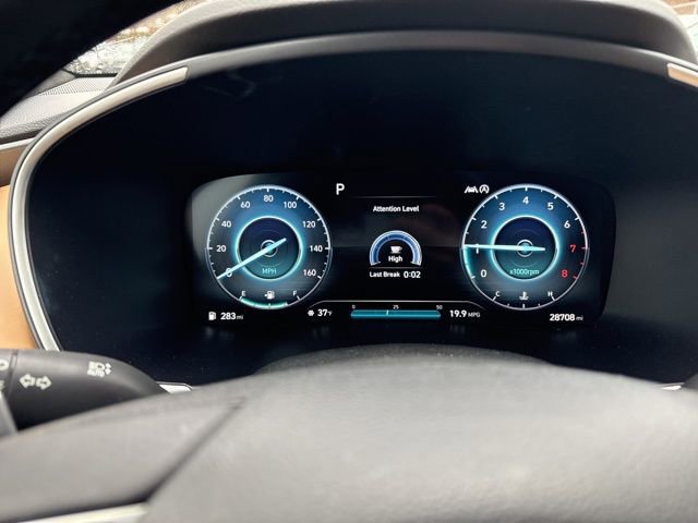 Used 2023 Hyundai Santa Fe Calligraphy w/ Cargo Package image 17