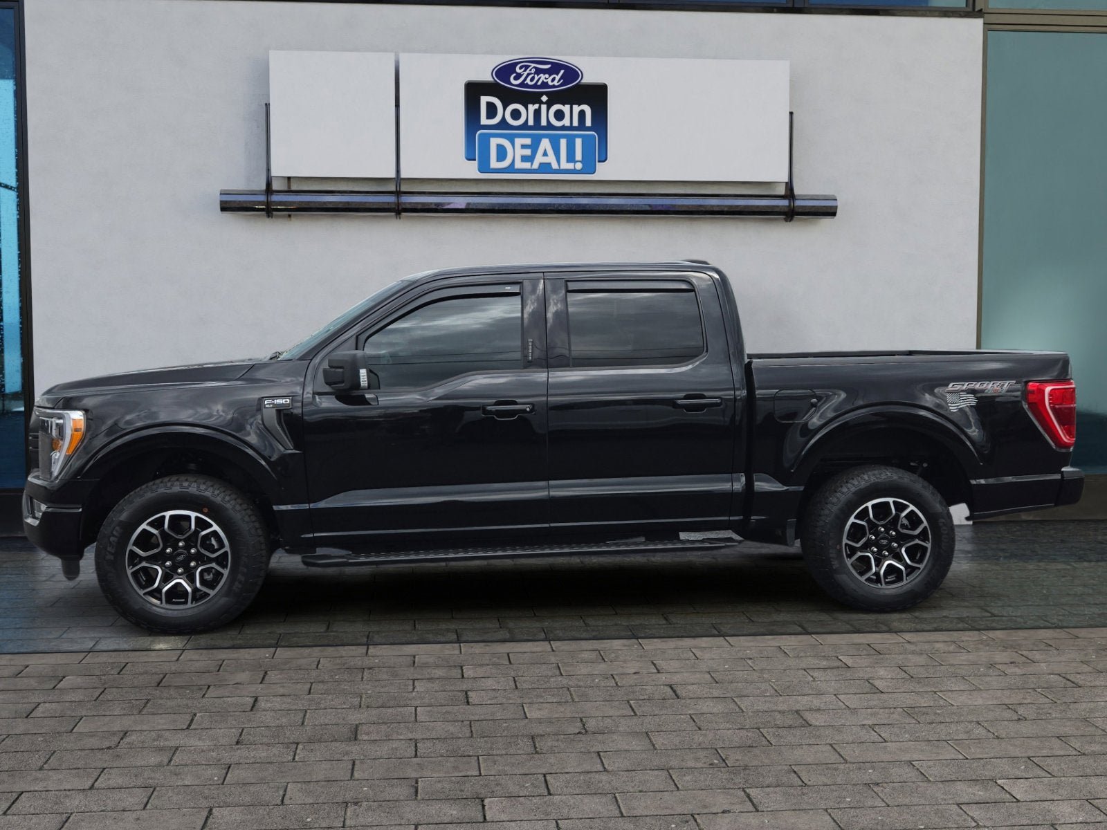 Used 2023 Ford F150 XLT w/ Equipment Group 302A High AWD/4WD image 6