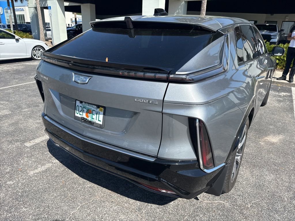 Used 2024 Cadillac Lyriq Luxury w/ LPO, Floor Liner Package image 11