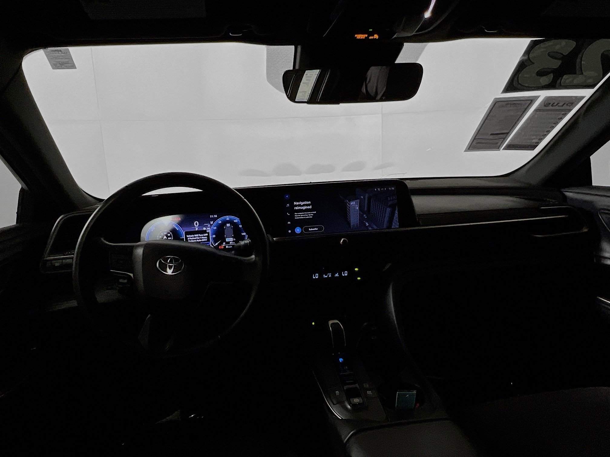 Used 2023 Toyota Crown XLE image 31