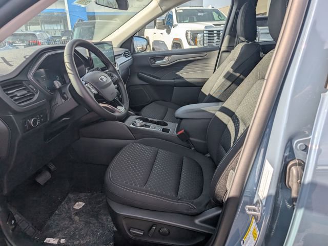 New 2026 Ford Escape Active w/ Active Premium Tech Pack image 13