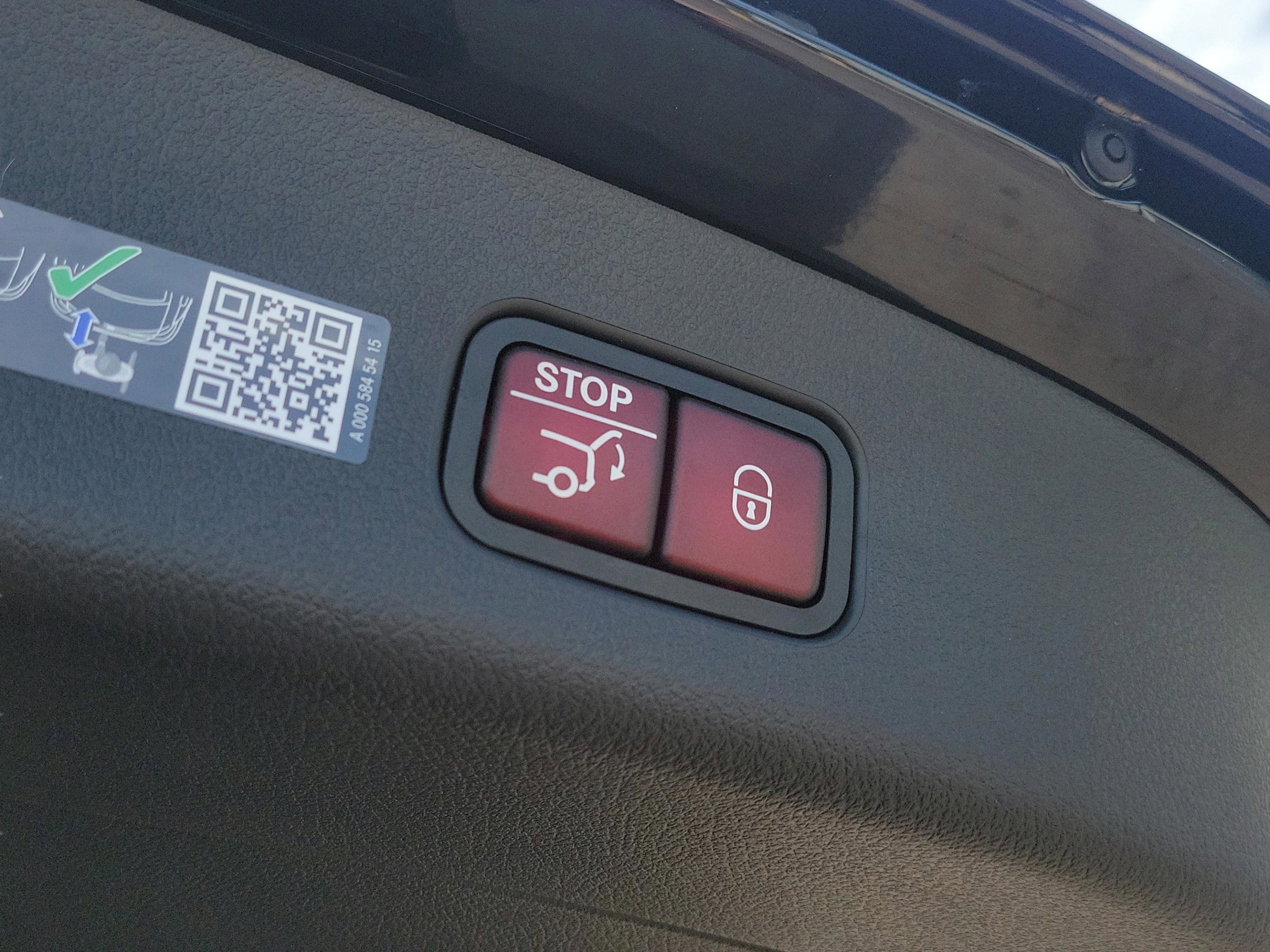 Certified 2026 Mercedes-Benz GLC 300 4MATIC image 6