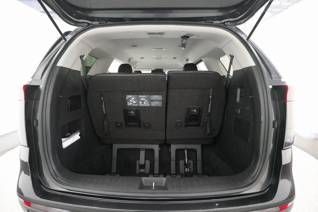Certified 2024 Kia Carnival LX image 10