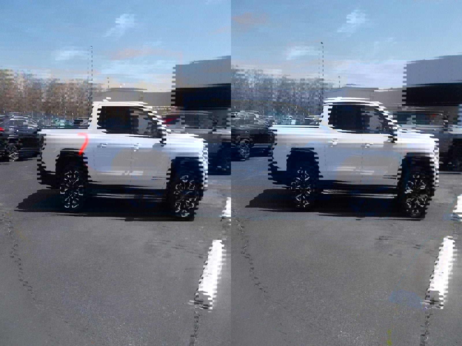 New 2025 GMC Sierra EV Denali image 2