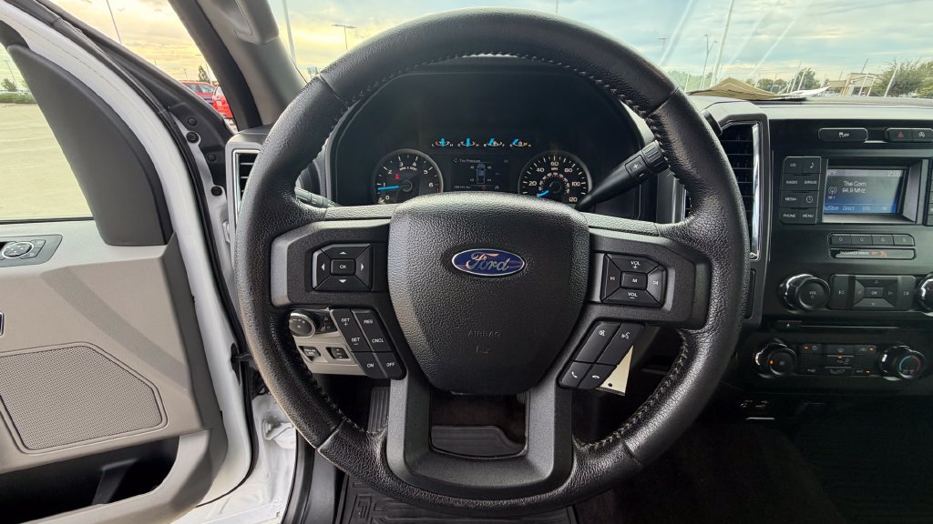 Used 2015 Ford F150 XLT w/ Equipment Group 301A Mid AWD/4WD image 23