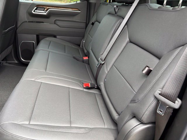 New 2026 GMC Sierra 1500 Elevation w/ Elevation Premium Package AWD/4WD image 5