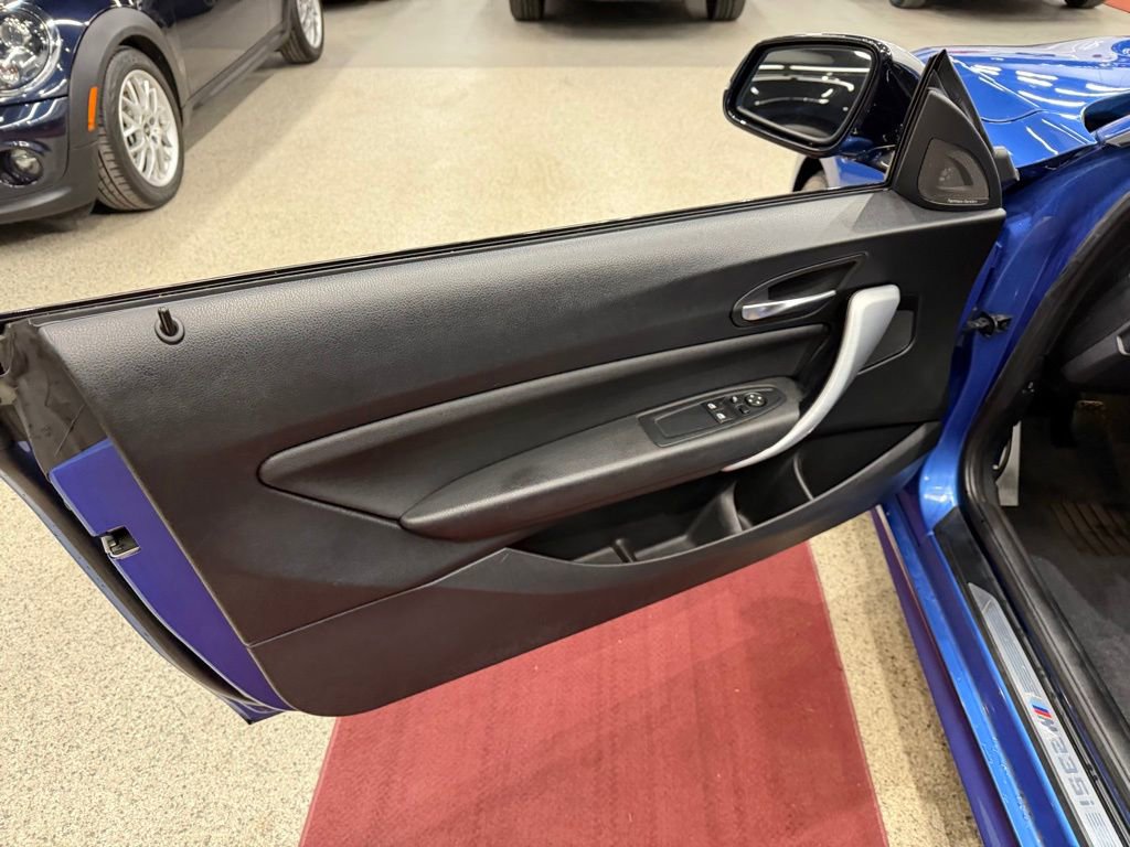 Used 2016 BMW M235i Coupe image 25