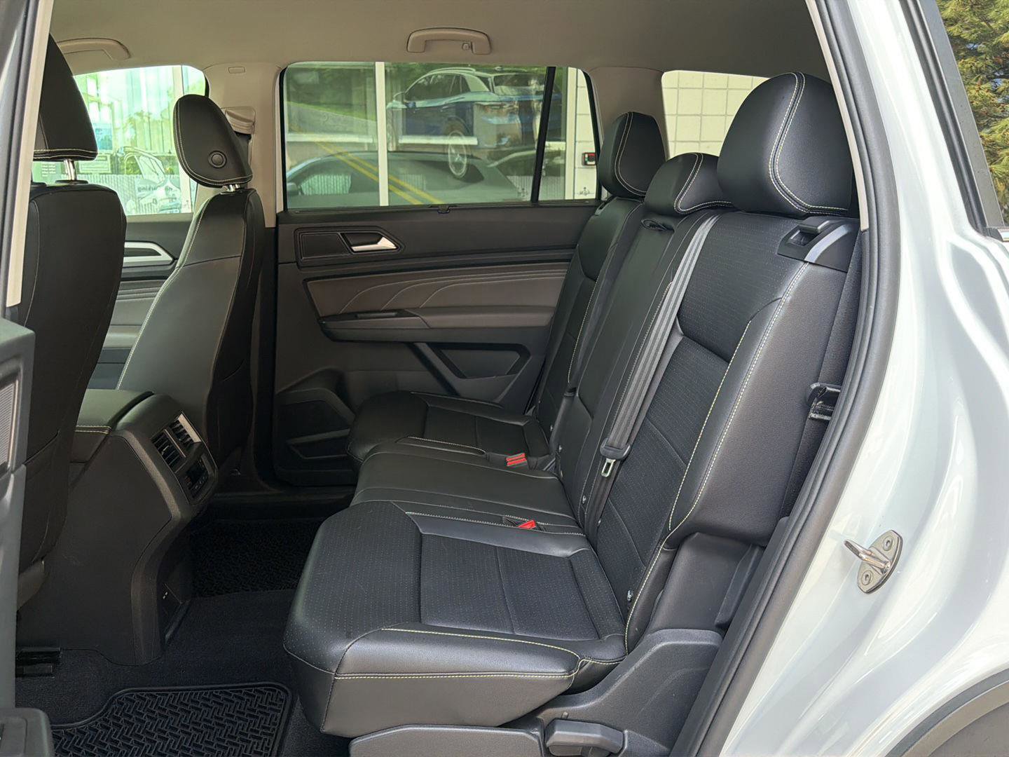 Certified 2023 Volkswagen Atlas SE AWD/4WD image 16